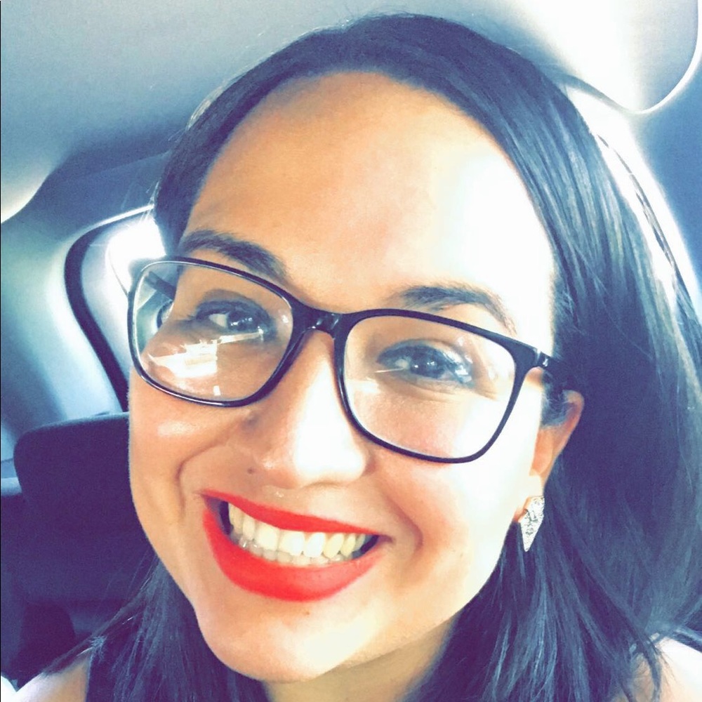 Meet your Posher, Cristina